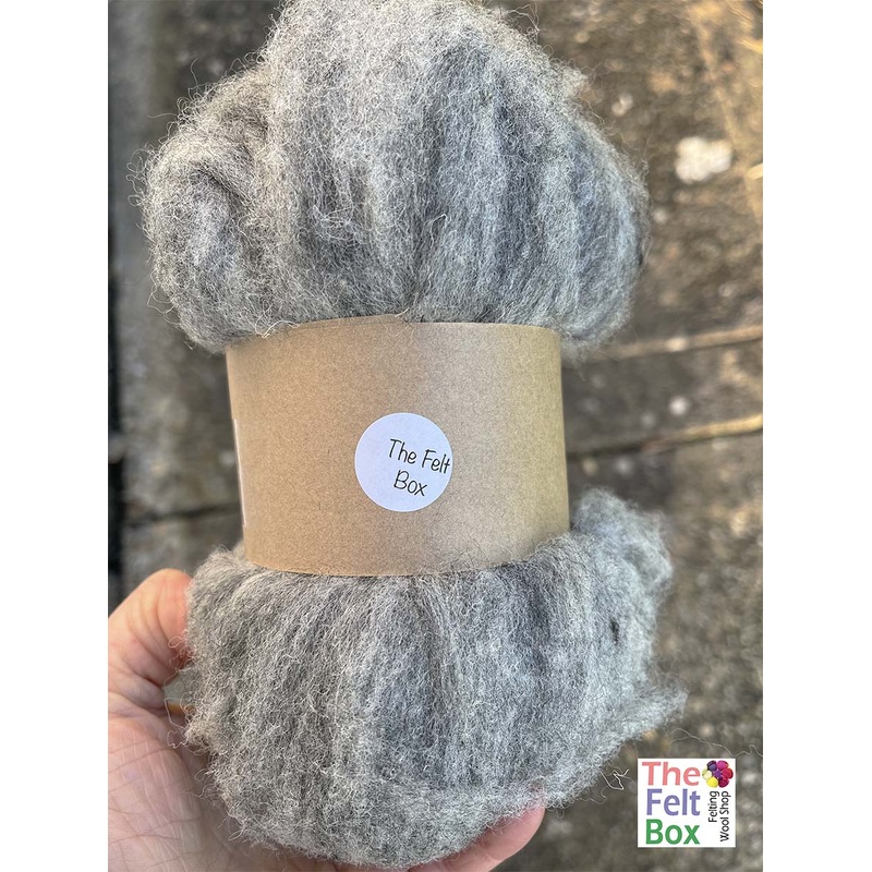 Carded Sliver Needle Felting Wool Natural Cheviot Fibres Light Grey