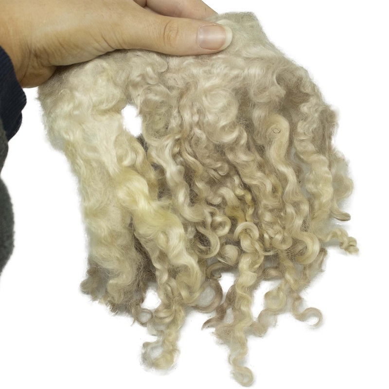 Cream Wool Locks on Cloth (01) – Wensleydale | Needle Felting Supplies UK
