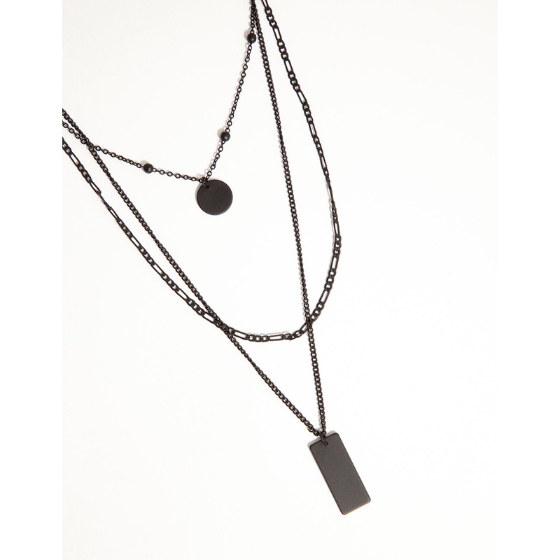 Gold Shape 3-Layer Choker