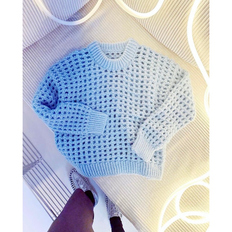 Mega Erika Jumper|Dansk|Engelsk|Svensk|Tysk