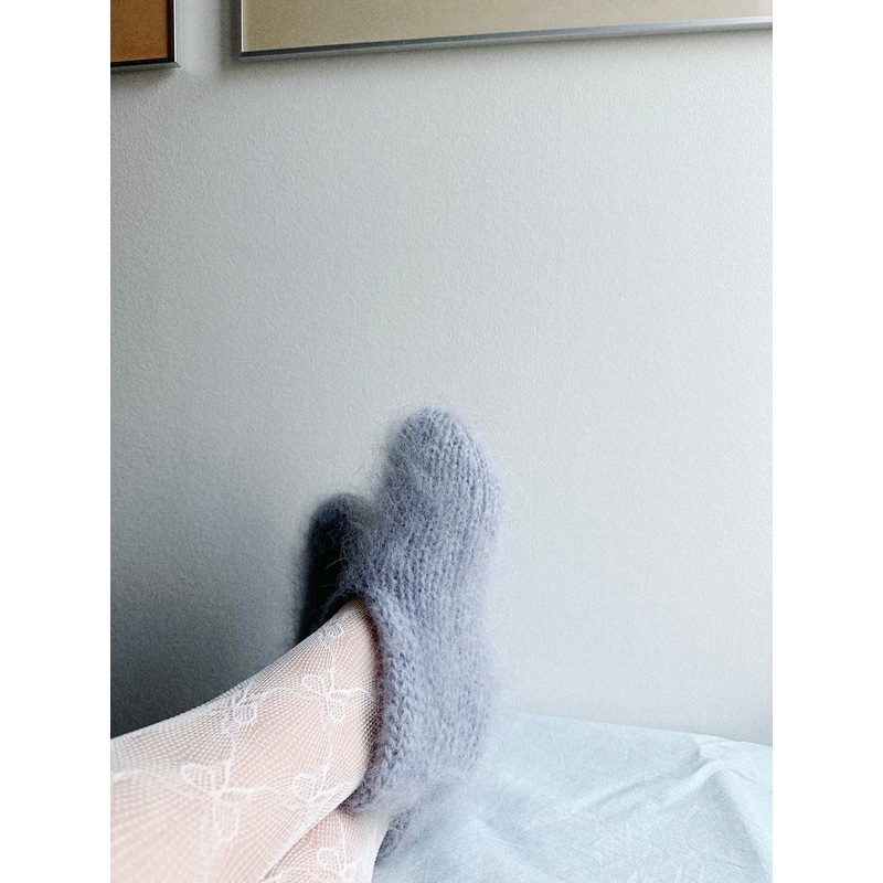 Fat Fur Feet|Dansk|Engelsk
