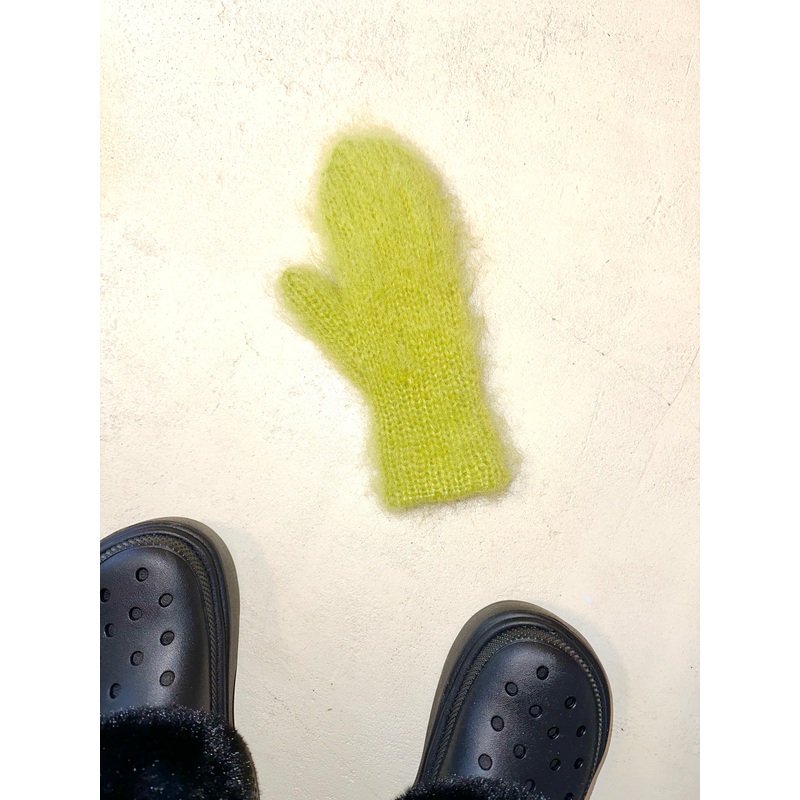 Fat Fur Mittens|Dansk|Engelsk