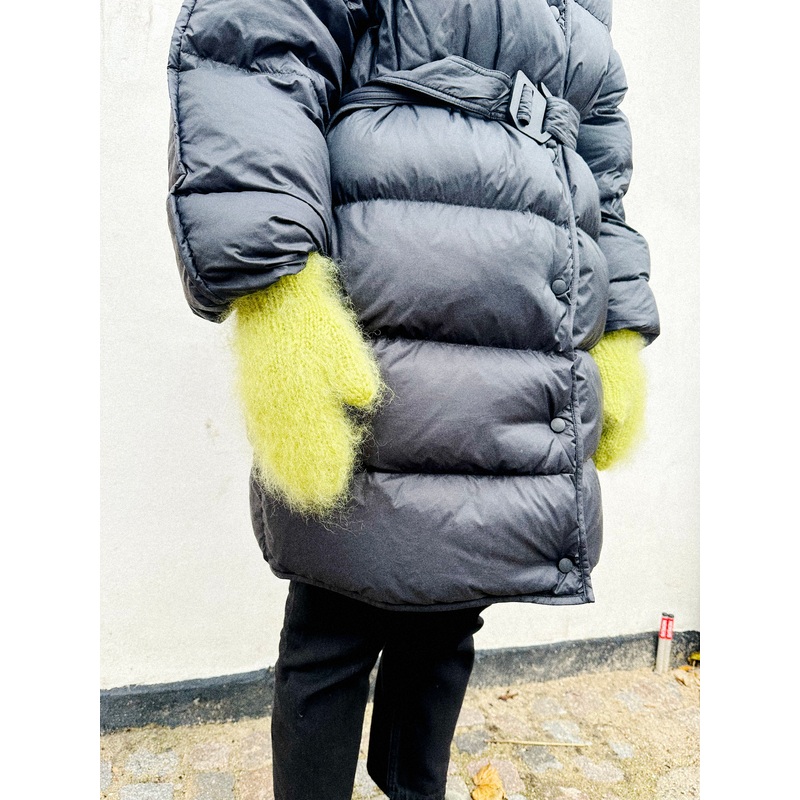 Fat Fur Mittens|Dansk|Engelsk