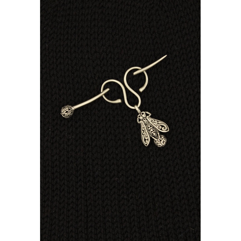 Shawl Lock Pin – Honeybee Charm