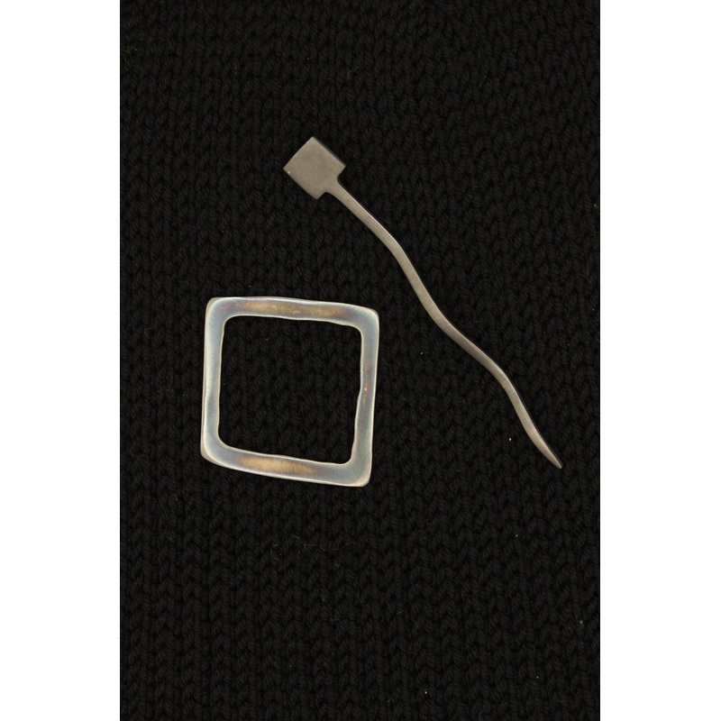 Shawl Pin – Black Square Mid-Century Modern (Copy)