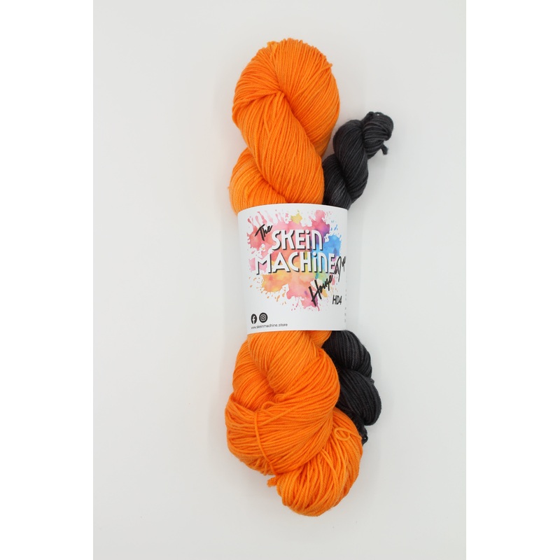 HD8W – Treat a Tradie Sock Bundle – Orange/Black