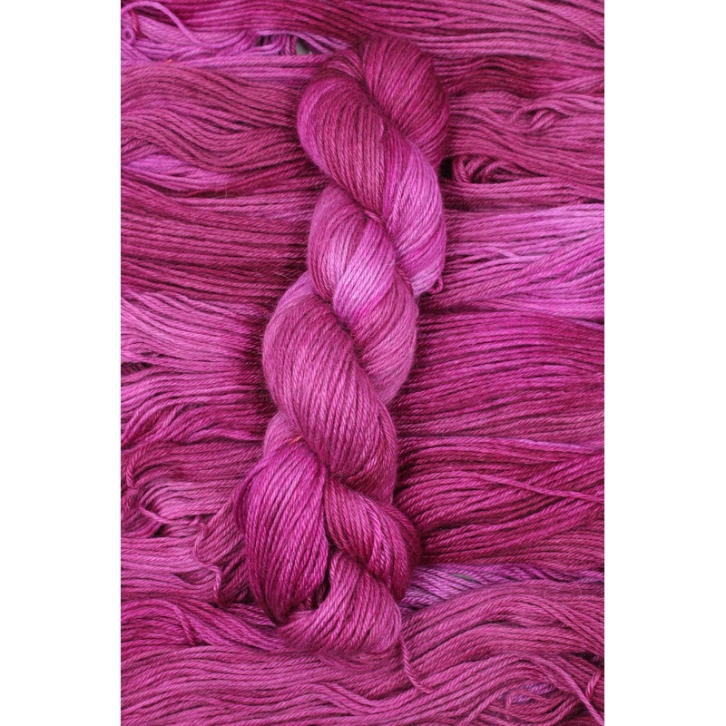 Rose’s Really Smell Like – Indulgence 8ply