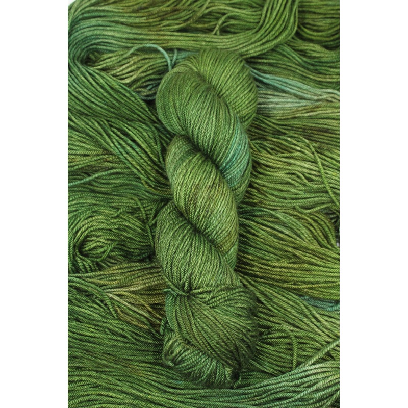 Yak 8ply – Bella’s Been Busy – Greenery