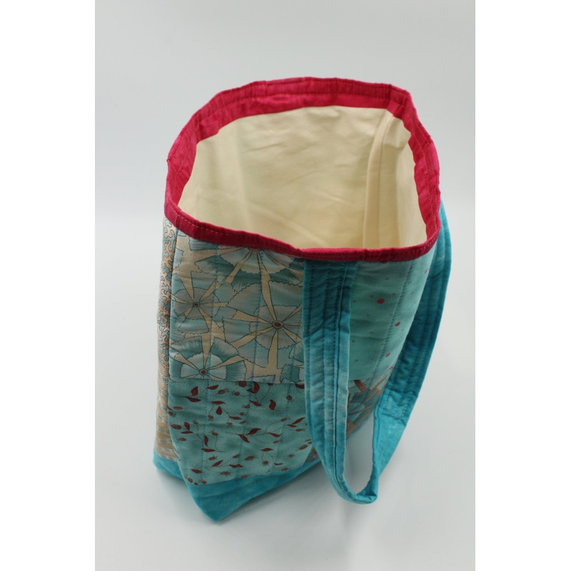 Quilted Knitting Bag by Lorraine