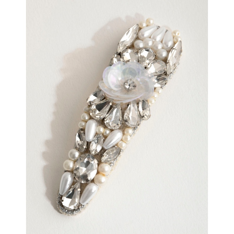 Mixed Bead Detail Bar Clip