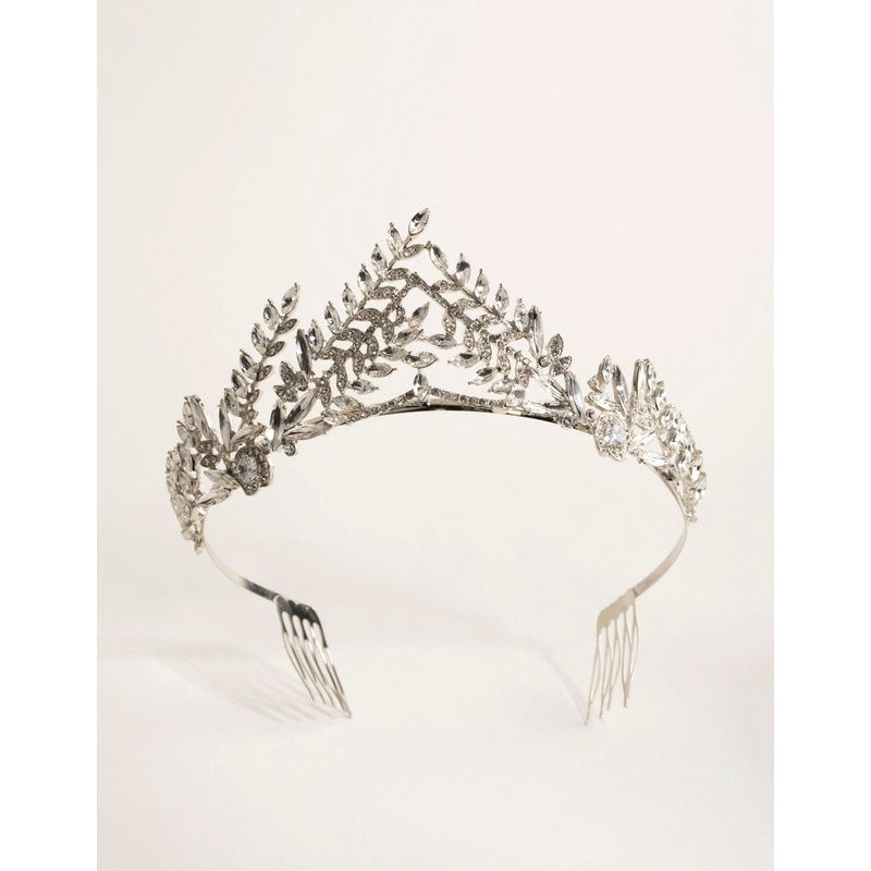Oversized Laurel Stately Crown