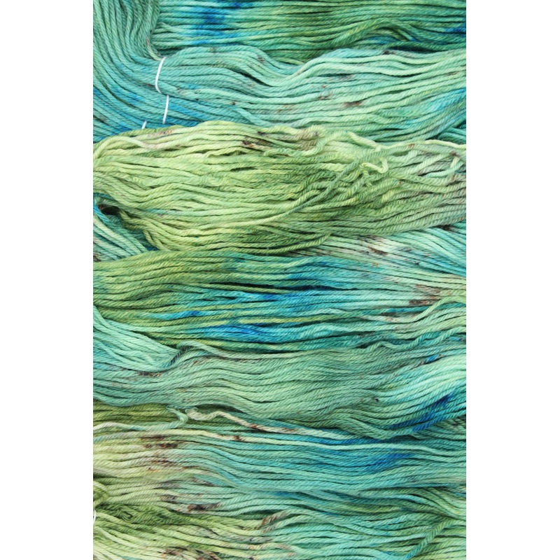 Bella 8ply – Ephemeral