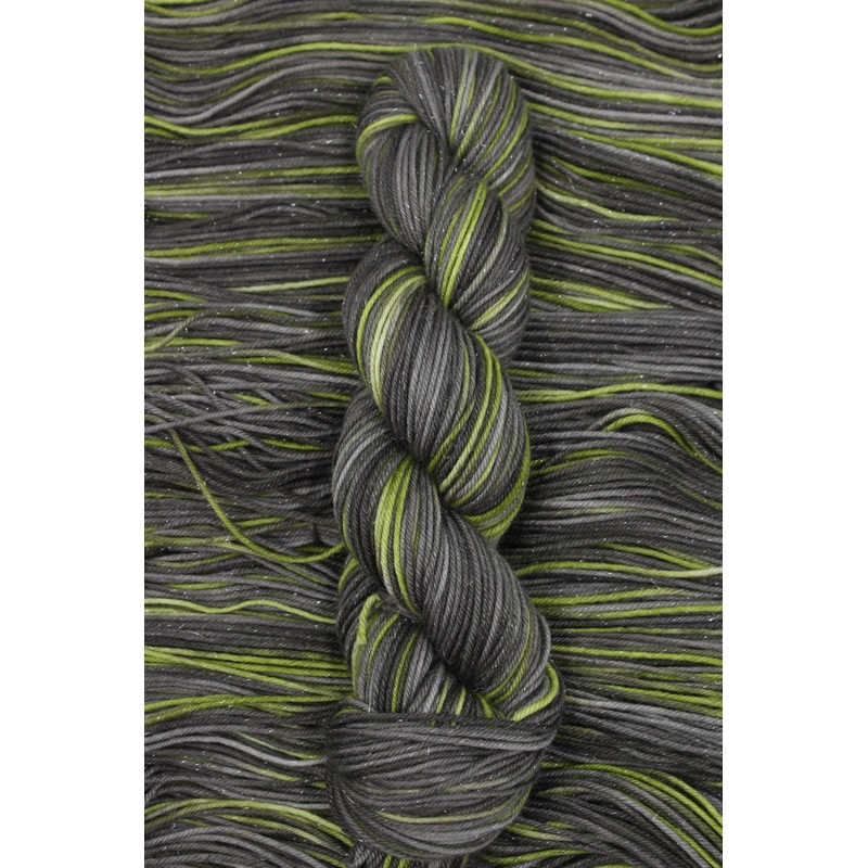 Metropolitan – Shimmer 8ply