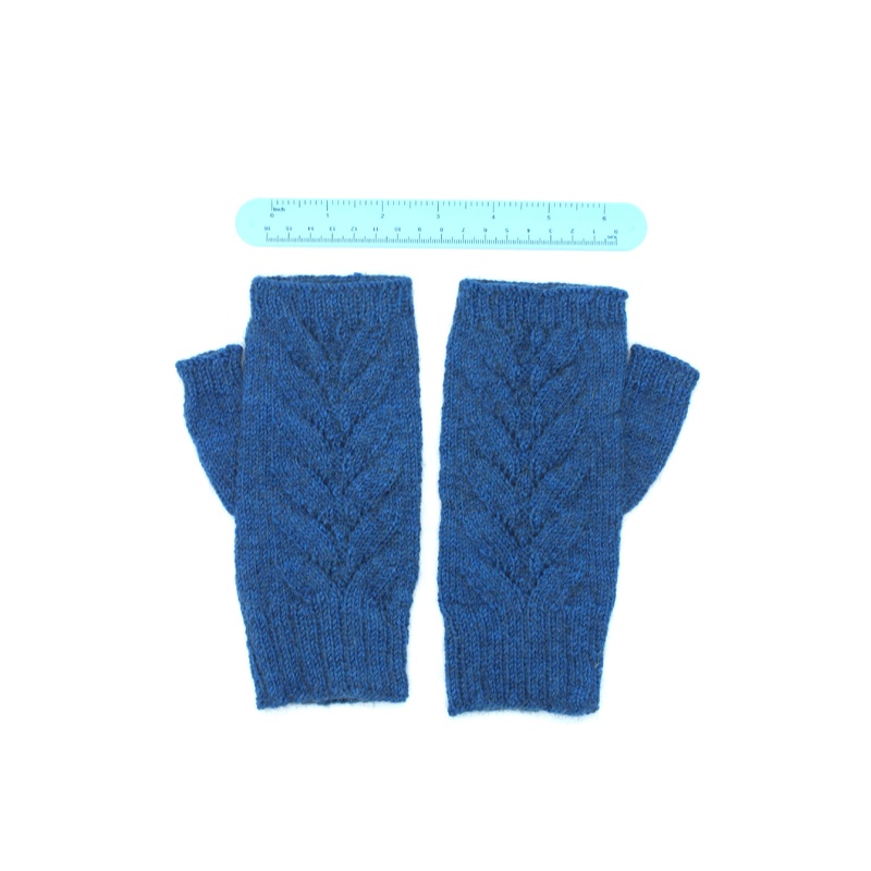 Lorraine – Adult Mittens – Blue