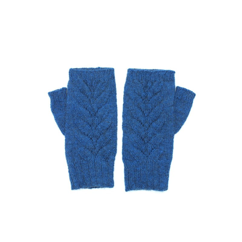 Lorraine – Adult Mittens – Blue