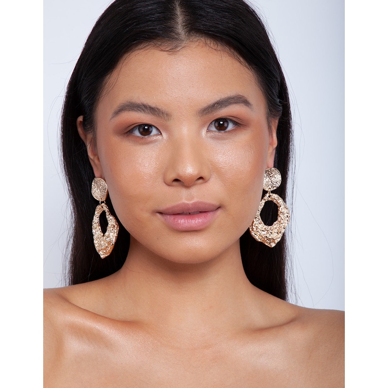 YLW SG MLTN IRRGLR OVL DR ER