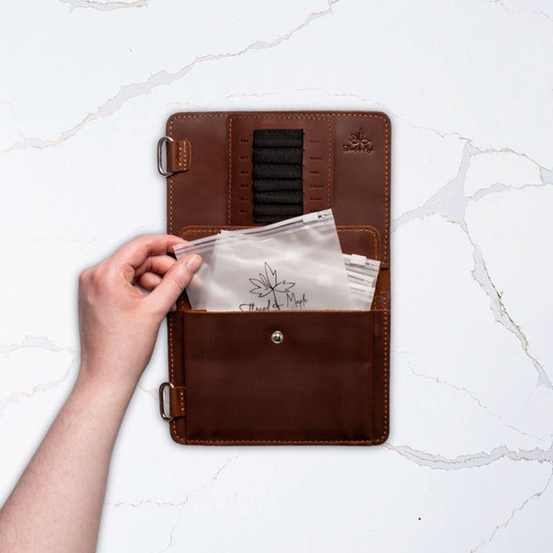 Needle Binder – Chiagoo|Chestnut|Whiskey