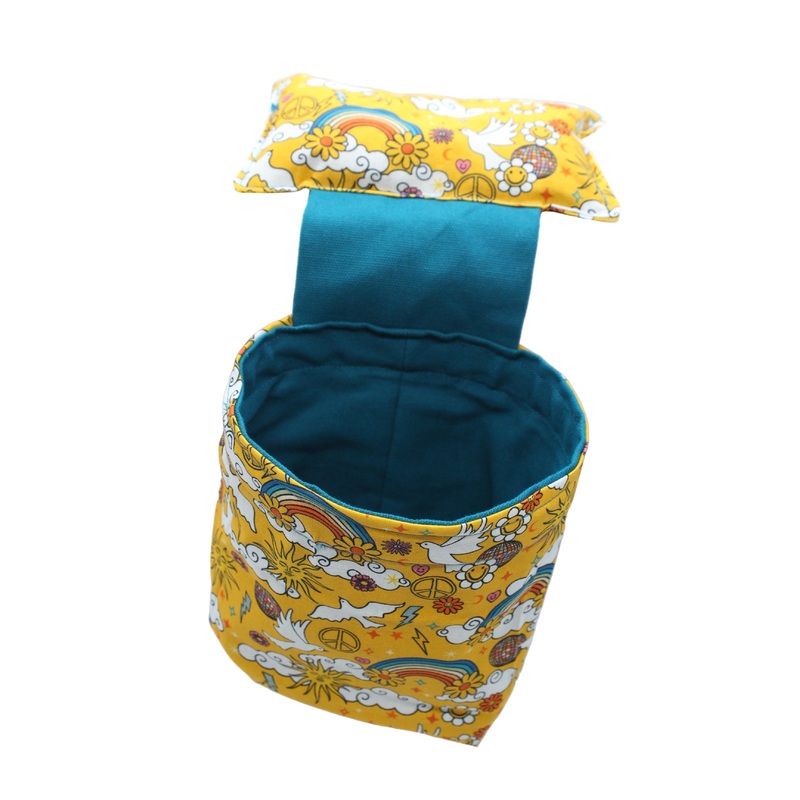 Handmade Pin Cushion & Thread Catcher – Doves / Yellow