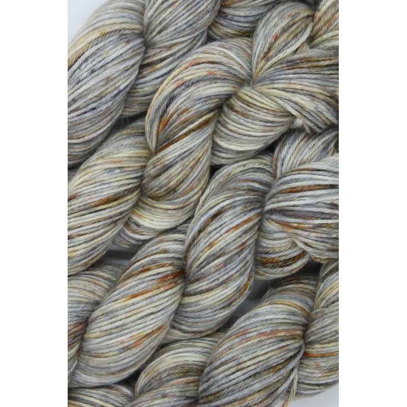 Wolf – Indulgence 8ply