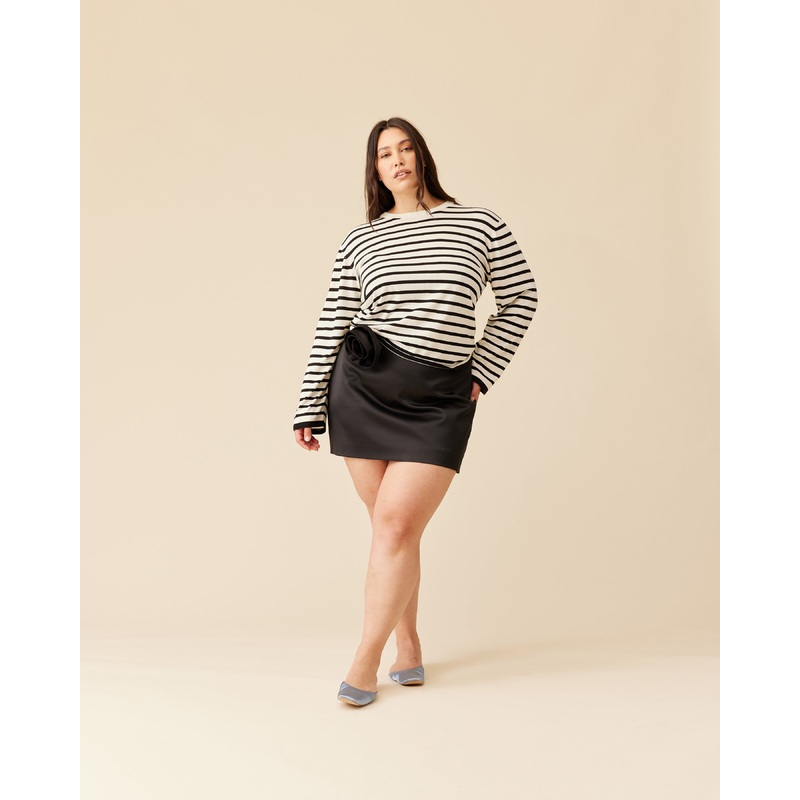 MINNIE LONG SLEEVE BLACK WHITE