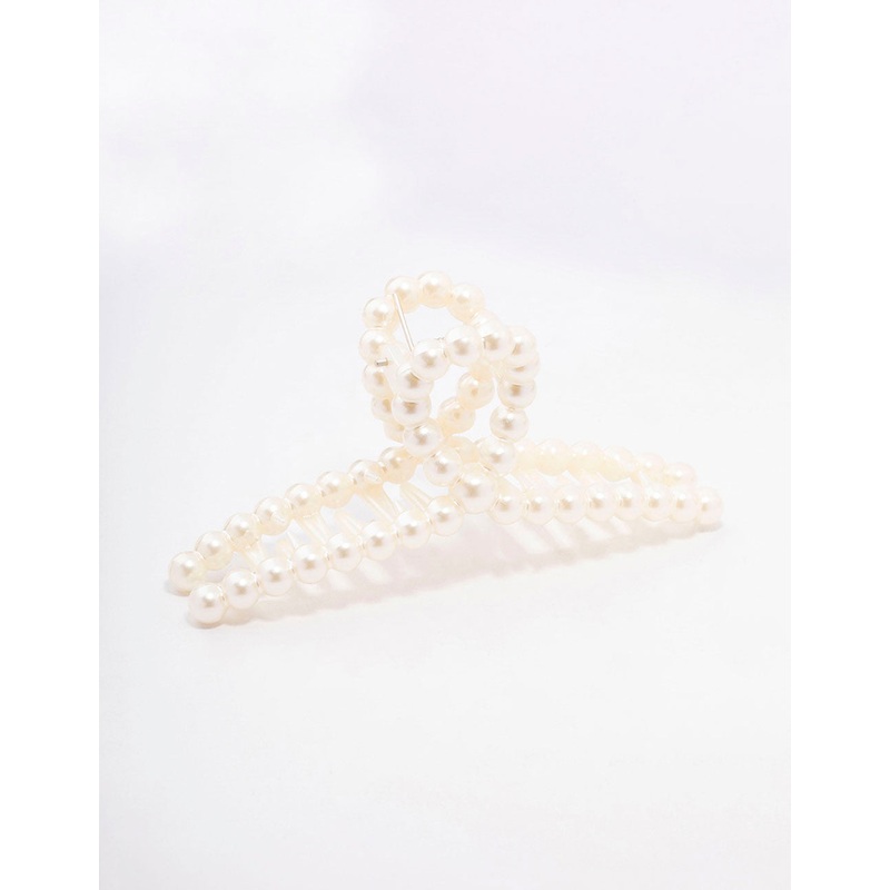 Cream Pearl Twisted Hair Claw Clip