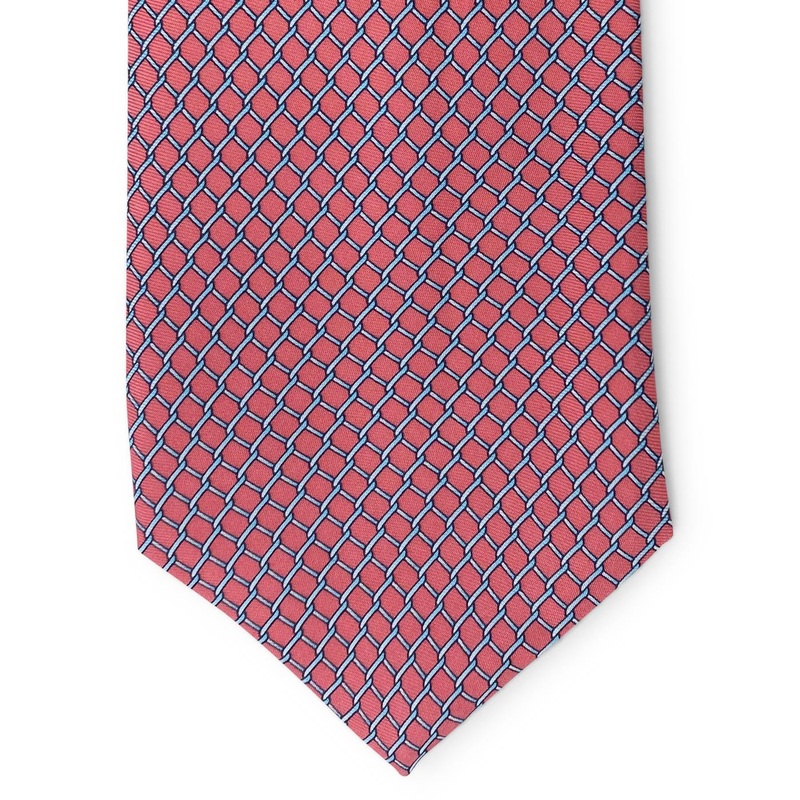 Fencing: Tie – Pink