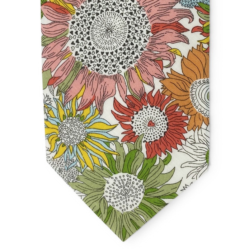 Liberty Caversham: Tie – Coral