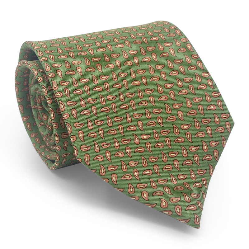 New Pine: Tie – Green
