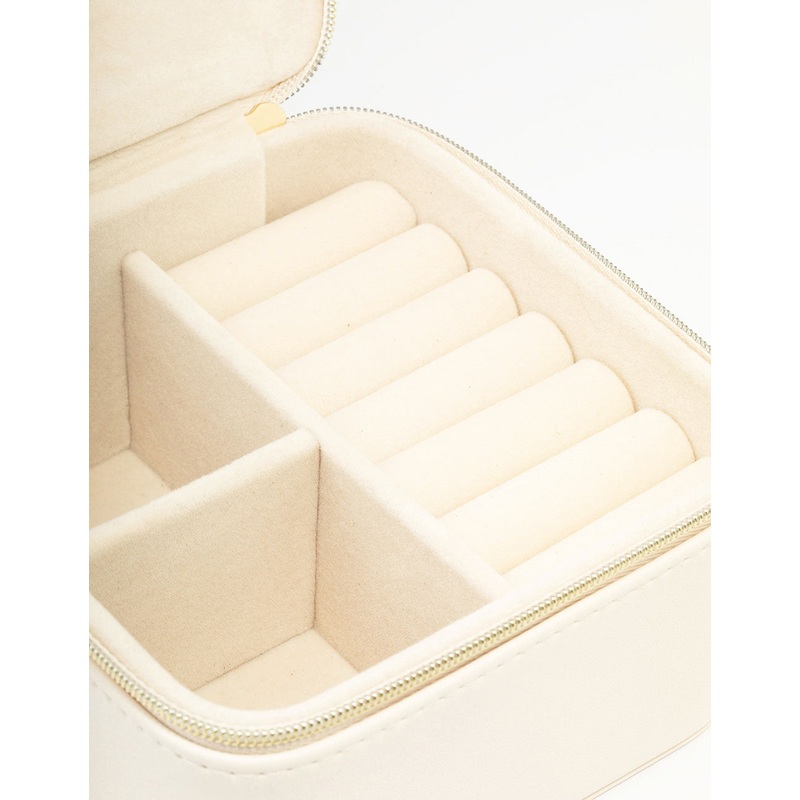 Cream Faux Leather Square Jewellery Case