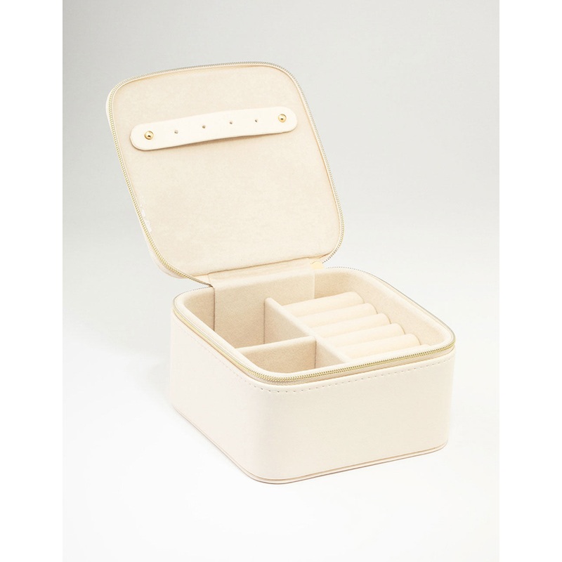 Cream Faux Leather Square Jewellery Case
