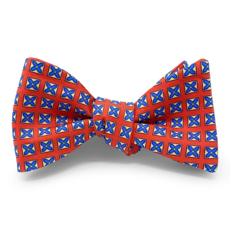 Axel: Bow – Red