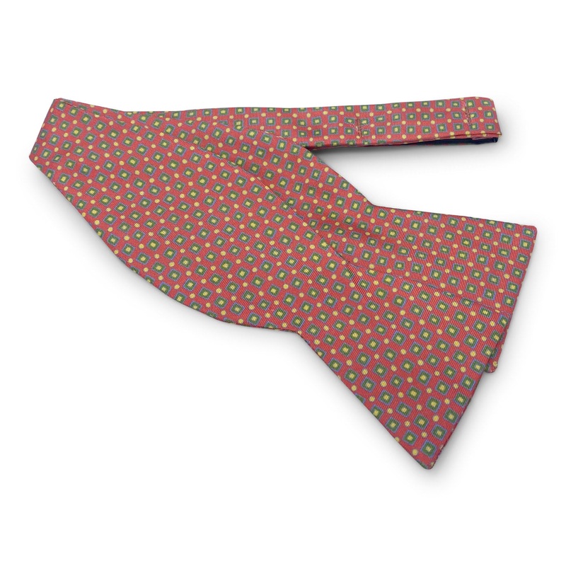 Stewart: Bow – Coral