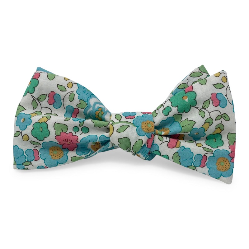 Liberty Probus: Bow – Aqua