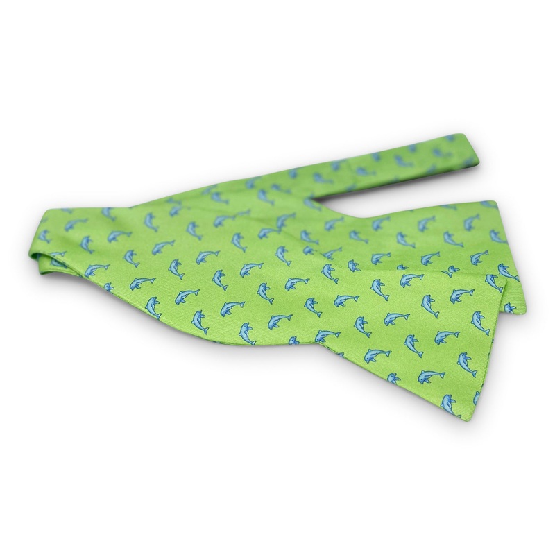 Dolphin: Bow – Green