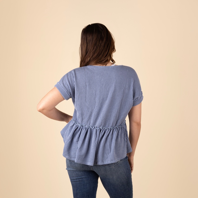 Short Sleeve Ribbed V-Neck Babydoll Top in Blue