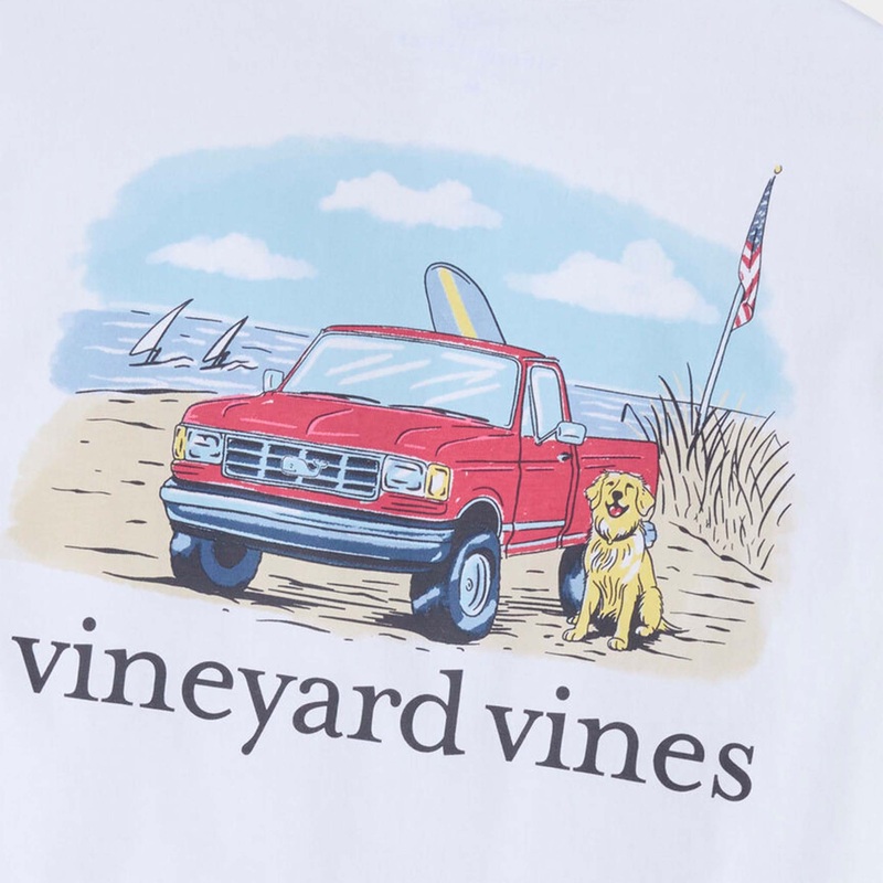 Truck On The Beach Short Sleeve T-Shirt