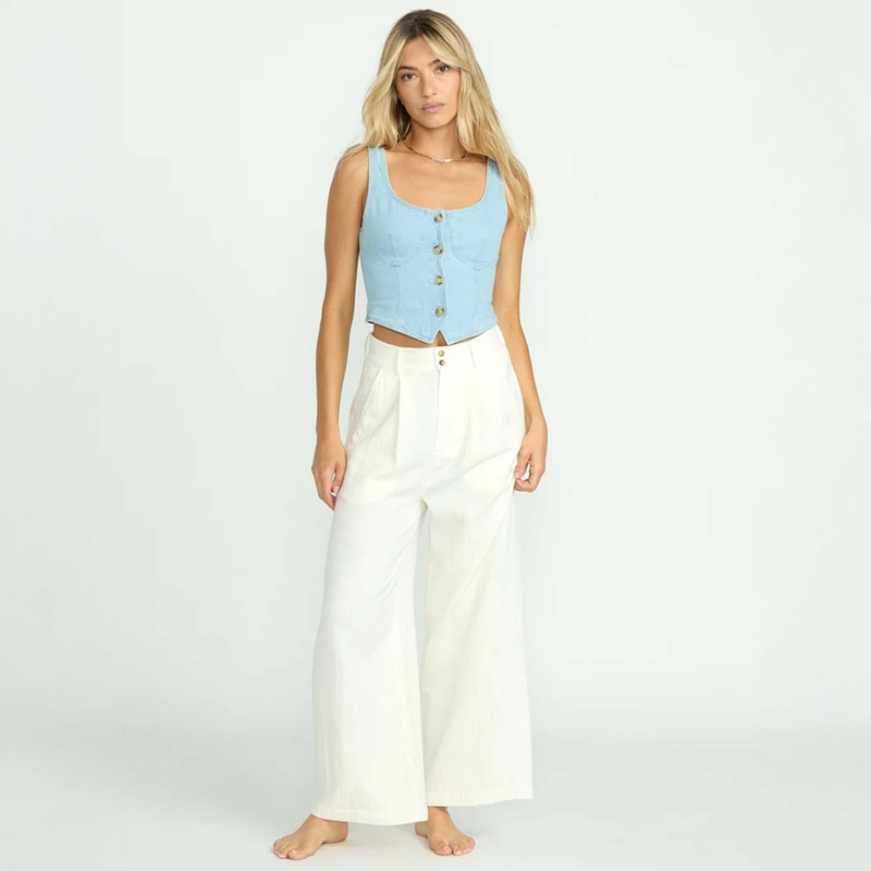 Sunwashed Women’s Sleeveless Top in Salt Blue