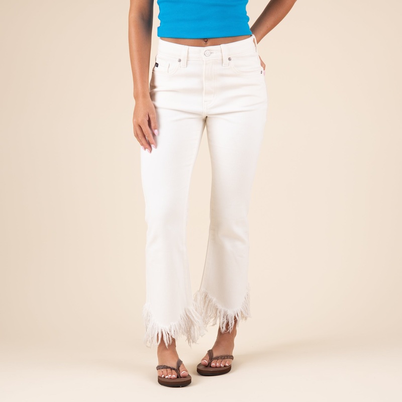 The Arla White Flare Jeans|24|25|26|27|28|29|30|31
