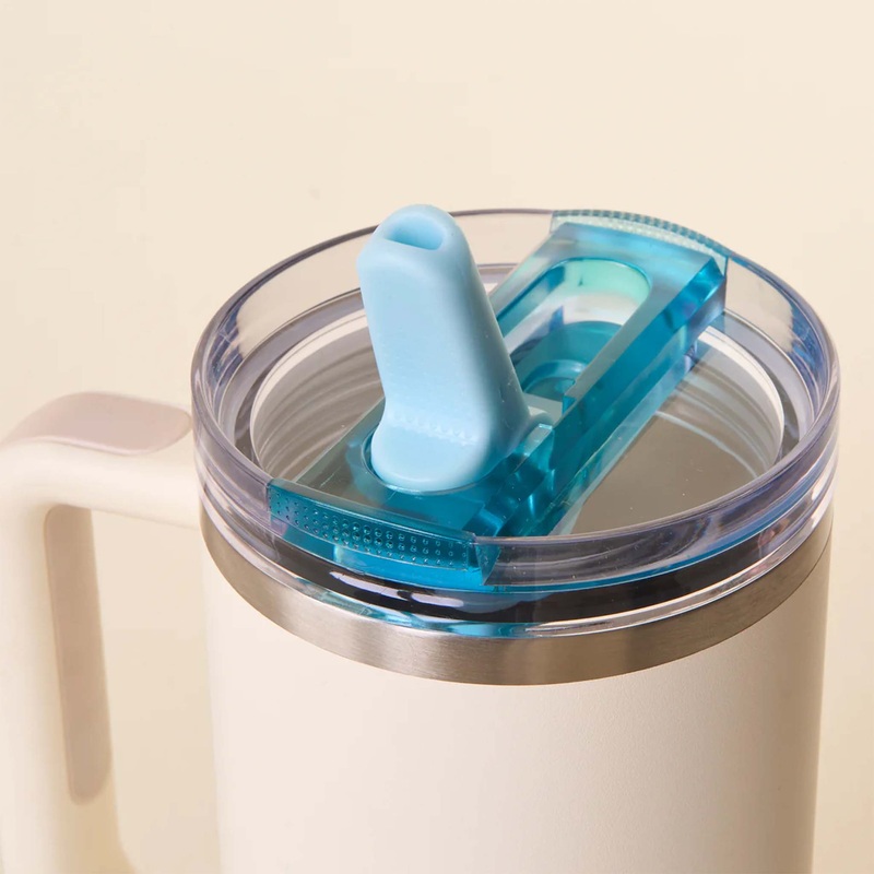 Flip Straw Tumbler Lid in Blue