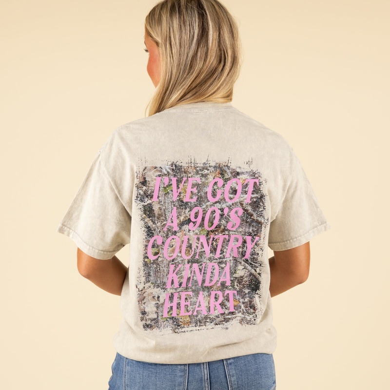 90’s Country Heart Short Sleeve T-Shirt