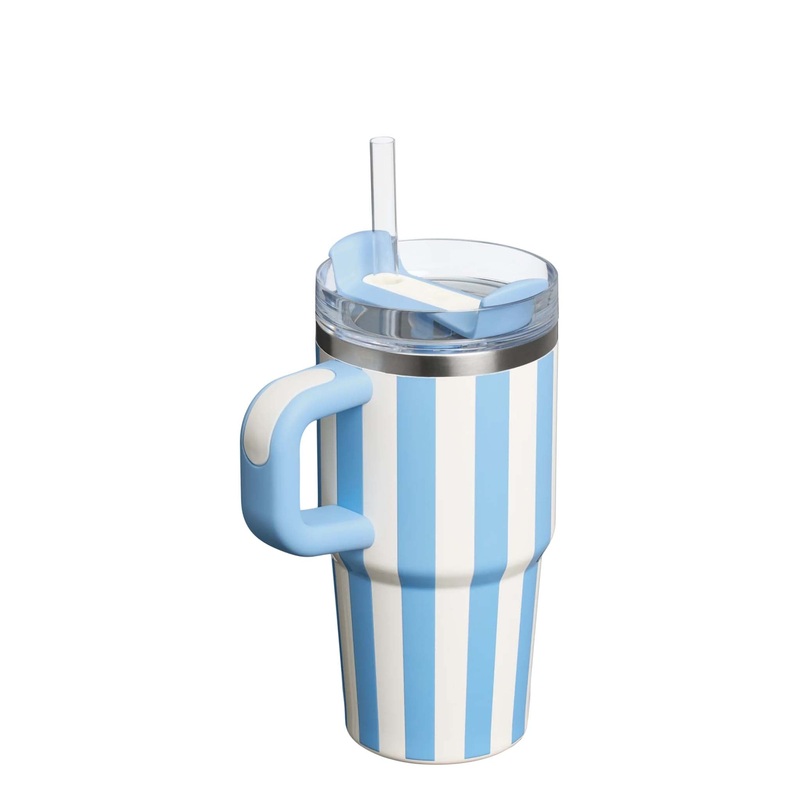 The 20oz Quencher H2.0 Flowstate Tumbler in Cornflower Cabana