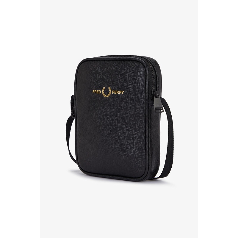 L1189 Scotch Grain Black – Side Bag
