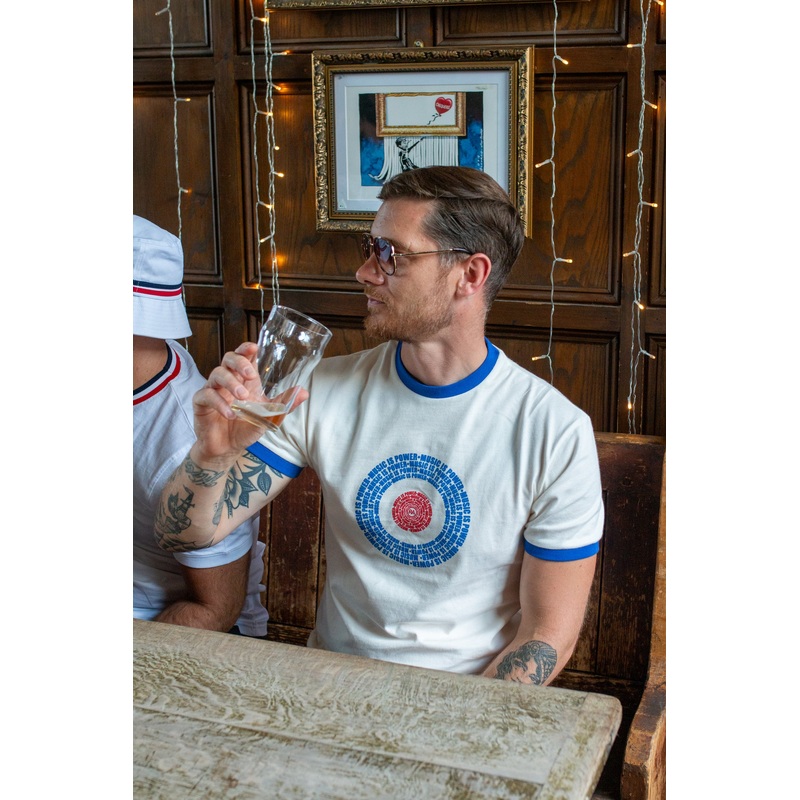 Music is Power Target Ecru – T-Shirt