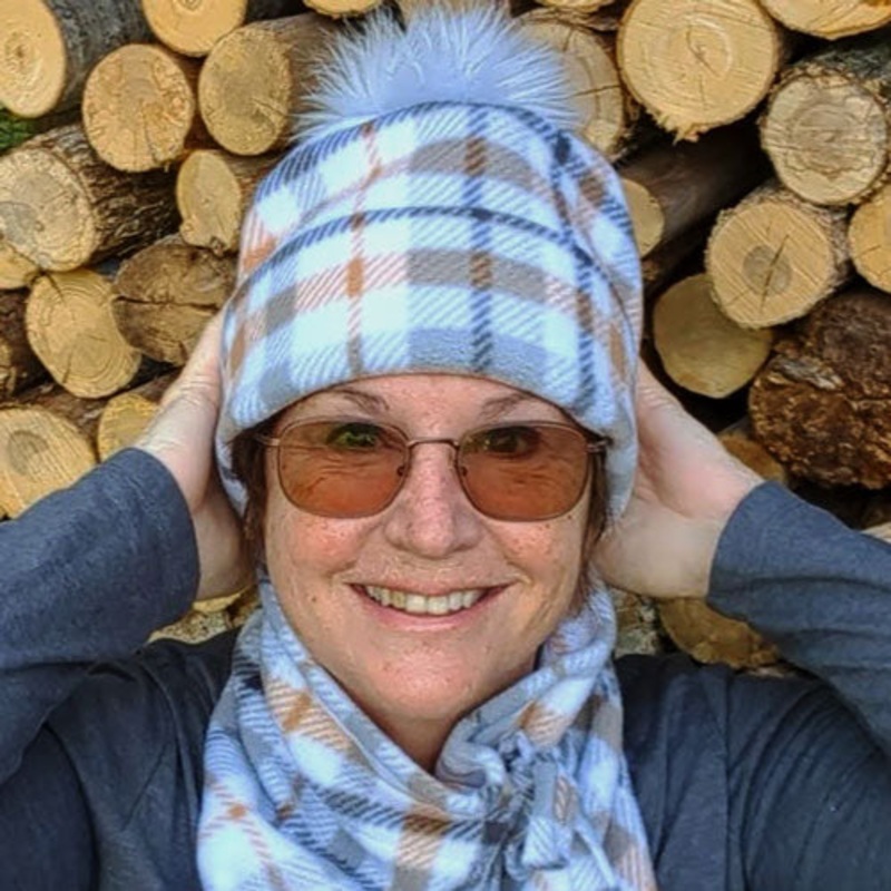 Pom Pom Toque and Neckwarmer, digital sewing pattern, in Letter printer format