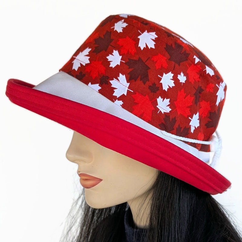 Canada Sunblocker UV summer sun hat with wide brim, Canada red, burgundy and white maple leaves, adjustable fit