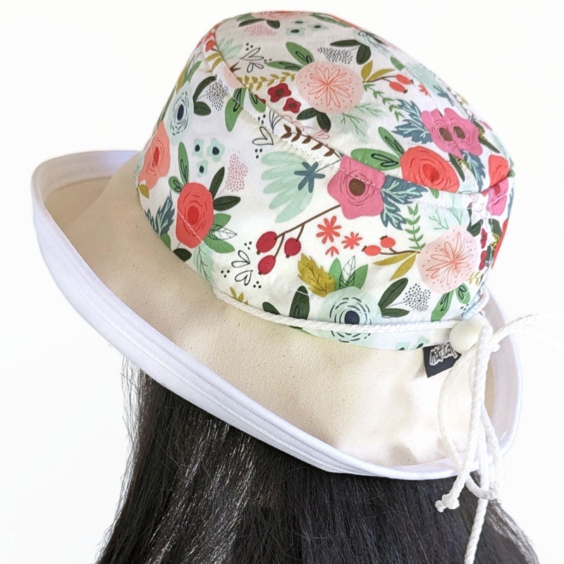 Sunblocker UV summer hat sun hat with wide brim, lovely floral print, adjustable fit