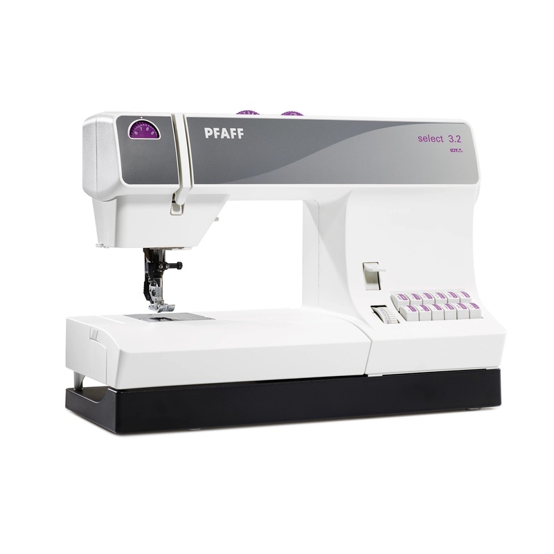 PFAFF select 3.2 Sewing Machine