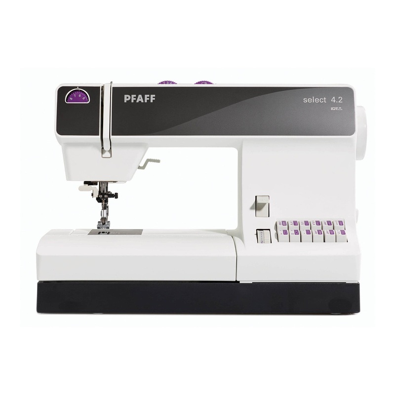 PFAFF select 4.2 Sewing Machine