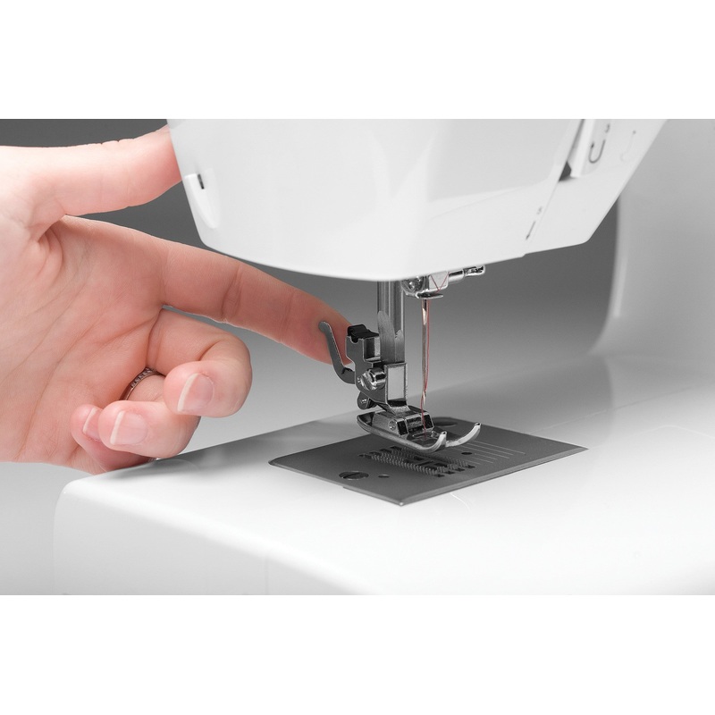 SINGER Tradition 2250 Sewing Machine