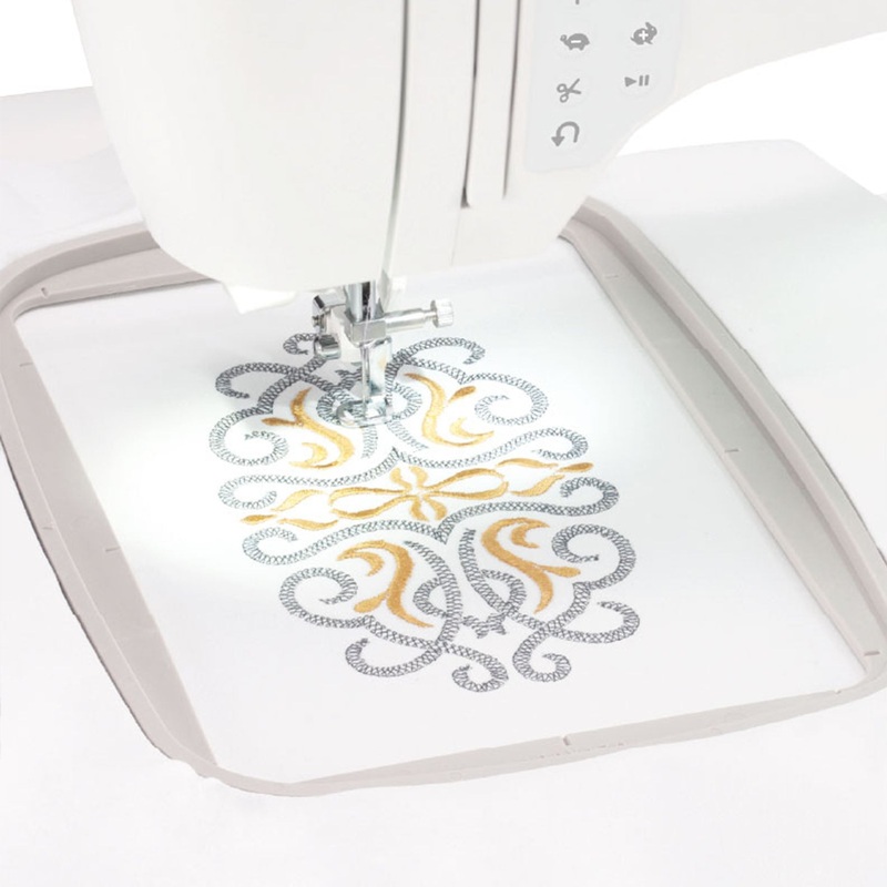 SINGER 5 x 7 inches Embroidery Hoop